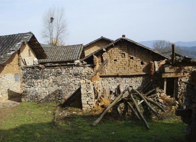 kaiyun开云官方在线登录-治疗腰椎间盘突出的费用(图2) kaiyun开云官方在线登录