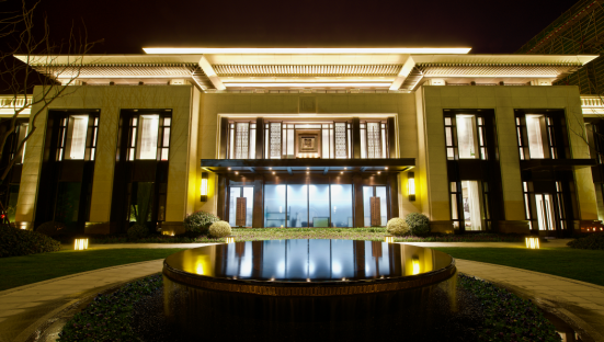 kaiyun开云官方在线登录-奇葩! 浙江一男子造了个美女机器人并和她结婚了!(图2) kaiyun网页登录入口